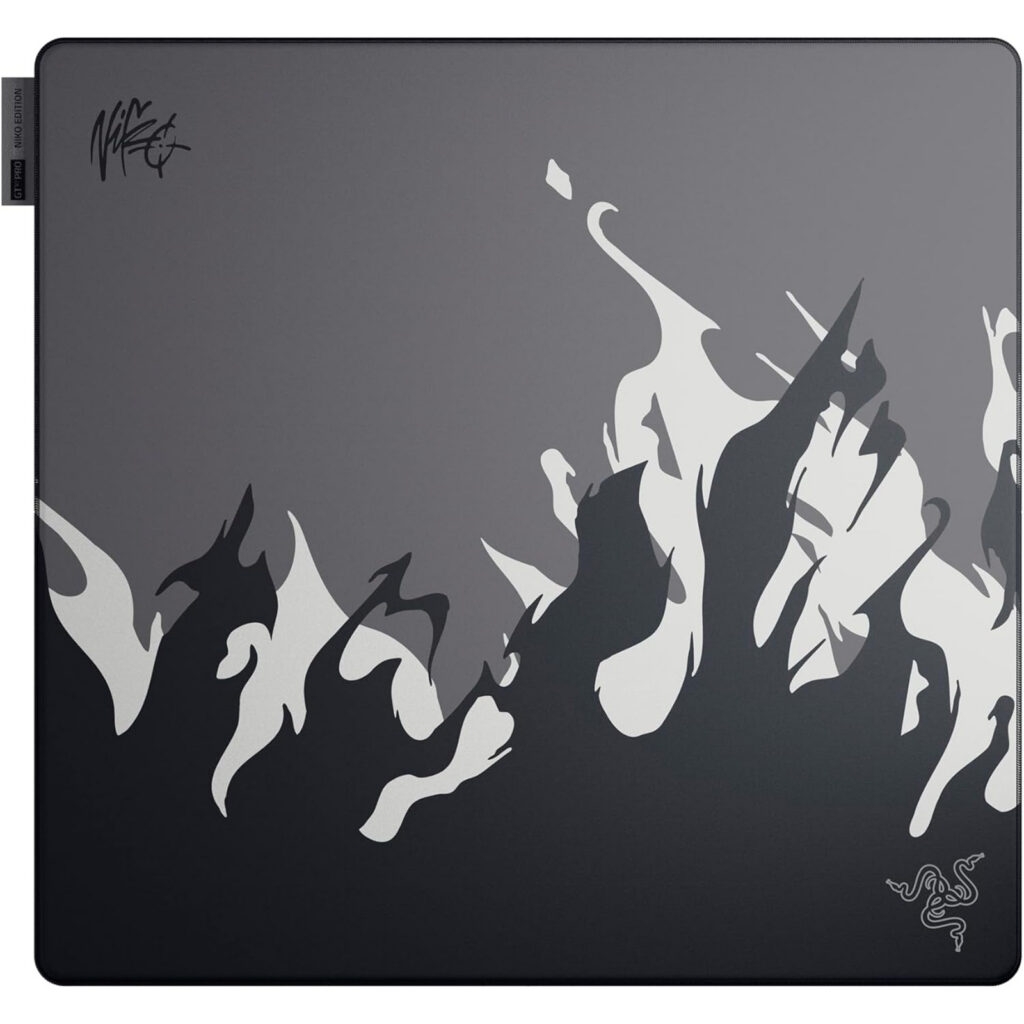 Razer Gigantus v2 Pro Esports Gaming Mouse Pad - Niko Edition (500mm x 480mm)